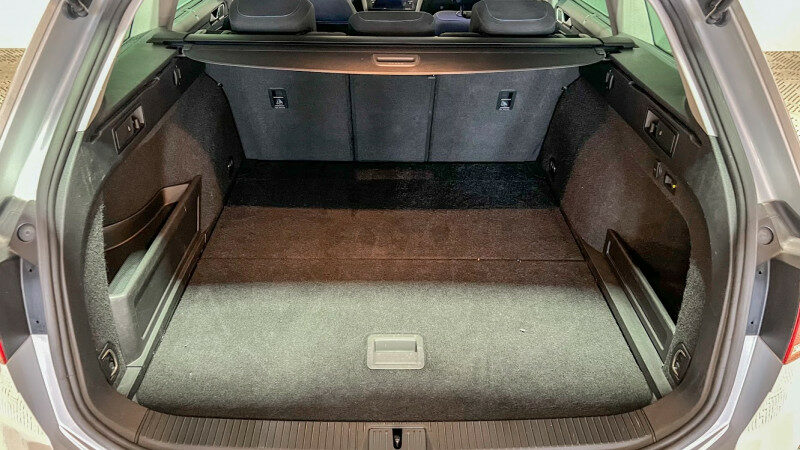 VOLKSWAGEN PASSAT SW