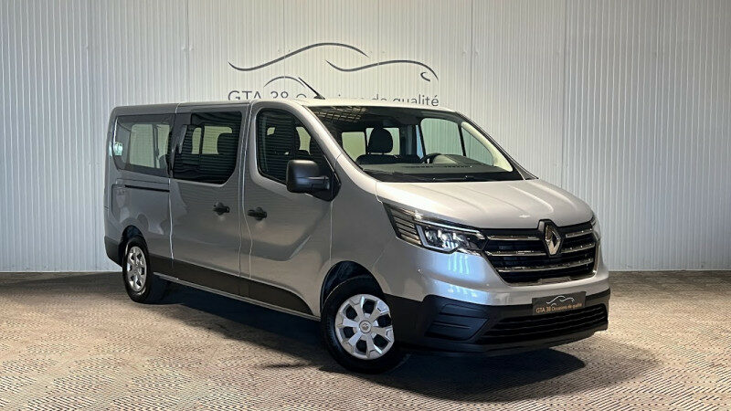RENAULT TRAFIC III COMBI