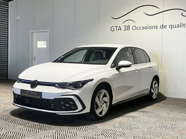 VOLKSWAGEN GOLF VIII