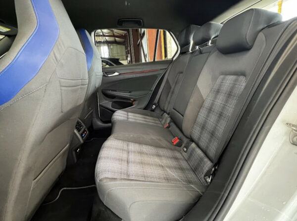 VOLKSWAGEN GOLF VIII