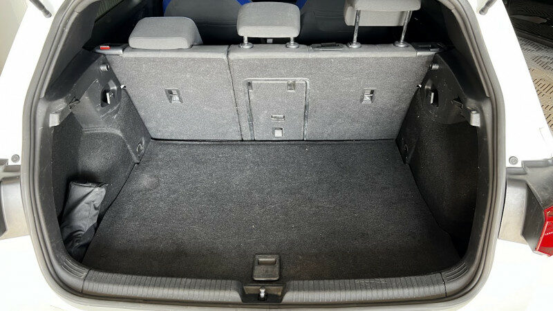 VOLKSWAGEN GOLF VIII