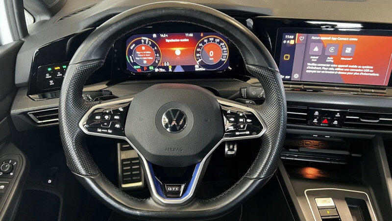 VOLKSWAGEN GOLF VIII