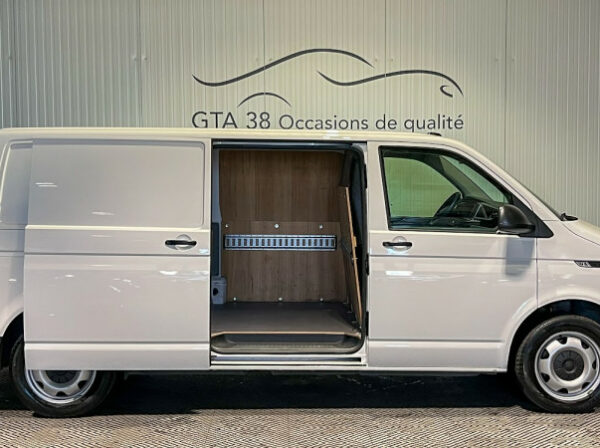 VOLKSWAGEN TRANSPORTER FG