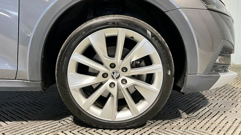 SKODA OCTAVIA COMBI