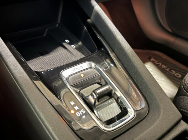 SKODA OCTAVIA COMBI