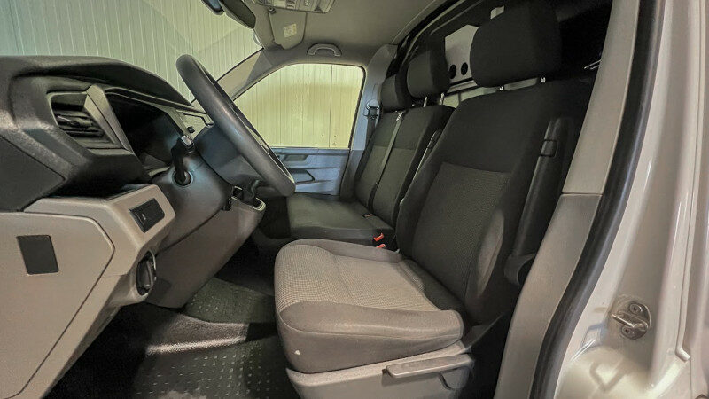 VOLKSWAGEN TRANSPORTER FG