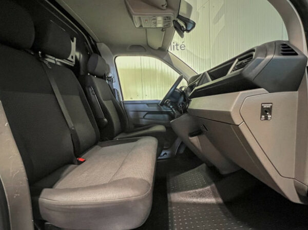 VOLKSWAGEN TRANSPORTER FG