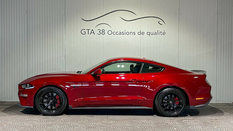 FORD MUSTANG FASTBACK