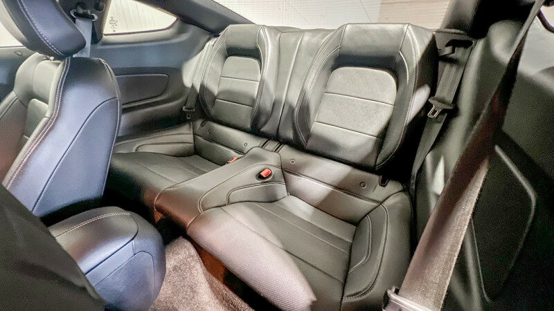 FORD MUSTANG FASTBACK