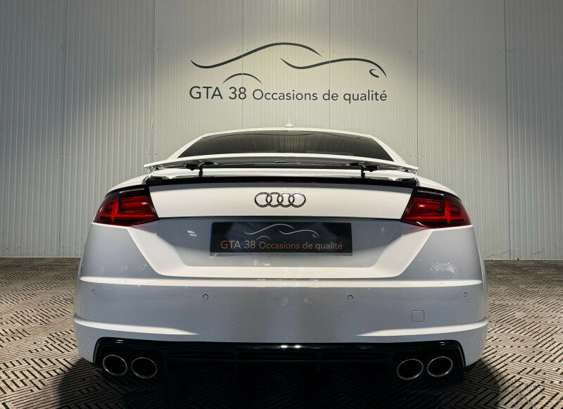 AUDI TTS