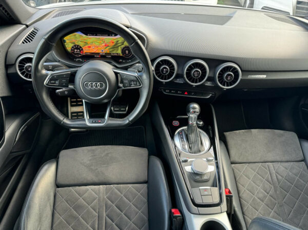 AUDI TTS