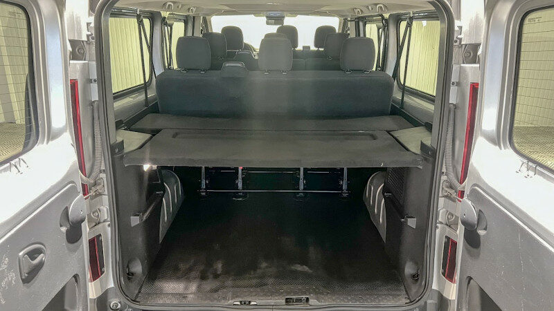 RENAULT TRAFIC III COMBI