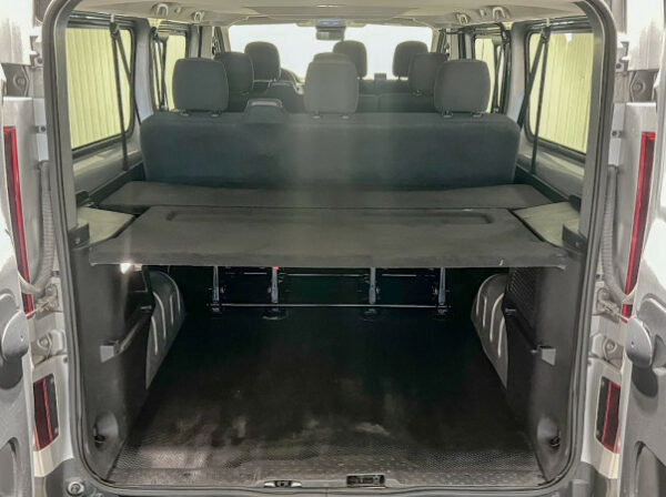 RENAULT TRAFIC III COMBI