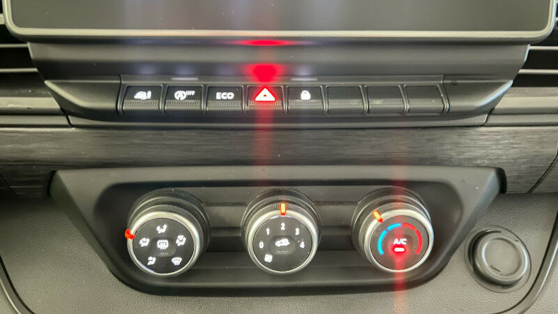 RENAULT TRAFIC III COMBI