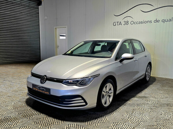 VOLKSWAGEN GOLF VIII