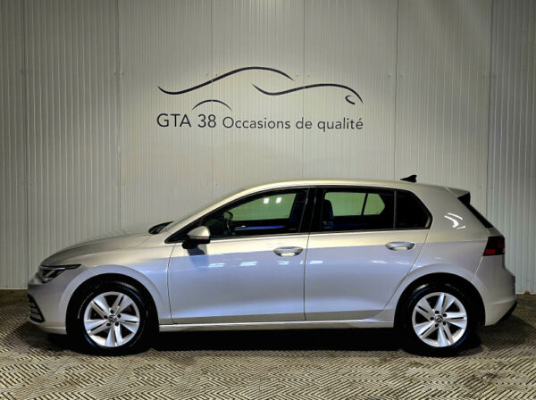 VOLKSWAGEN GOLF VIII