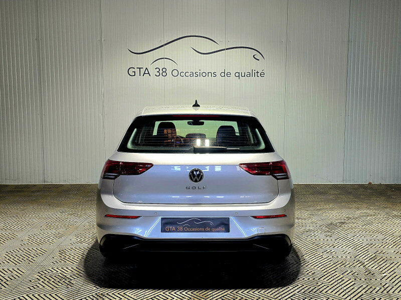 VOLKSWAGEN GOLF VIII