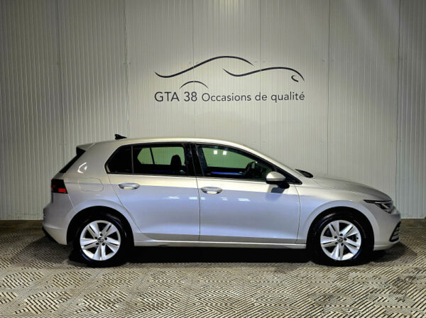 VOLKSWAGEN GOLF VIII