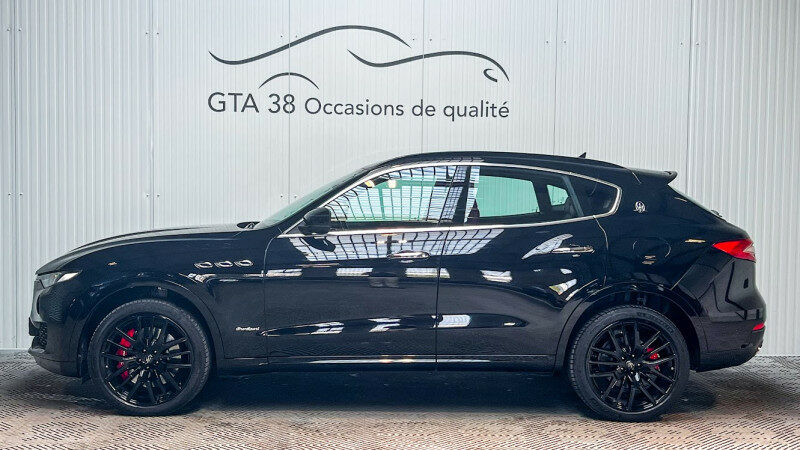 MASERATI LEVANTE