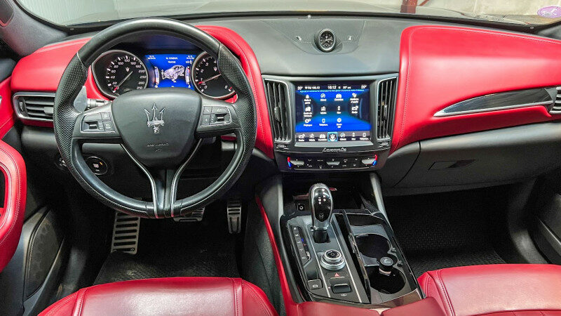 MASERATI LEVANTE
