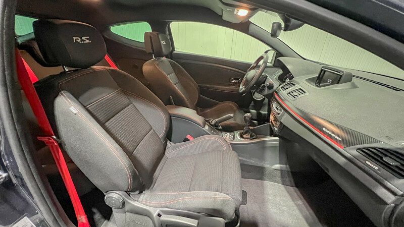 RENAULT MEGANE III COUPE