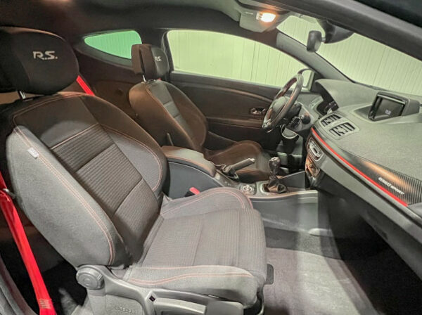 RENAULT MEGANE III COUPE