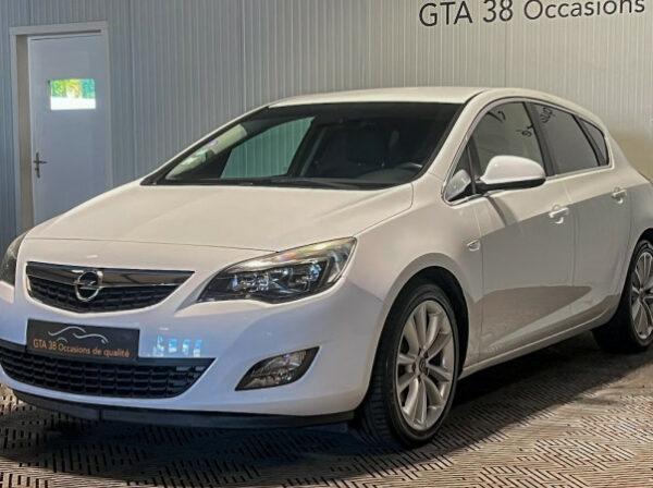 OPEL ASTRA GTC