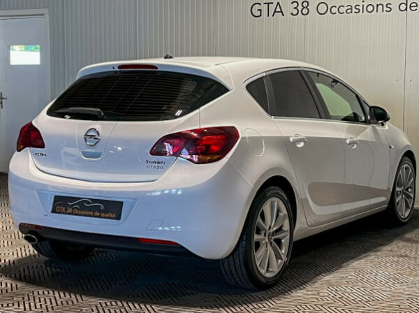 OPEL ASTRA GTC