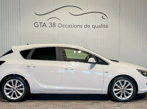 OPEL ASTRA GTC