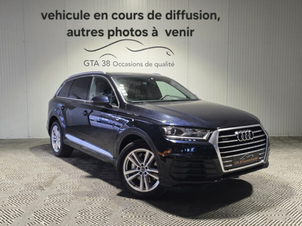 AUDI Q7