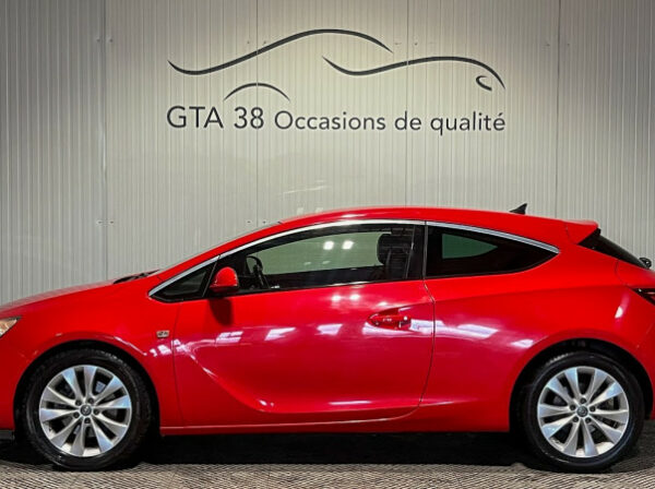 OPEL ASTRA GTC