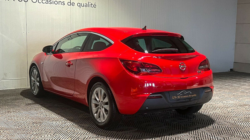 OPEL ASTRA GTC