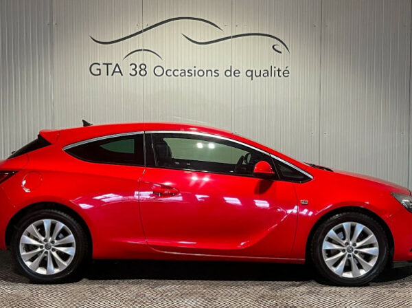 OPEL ASTRA GTC