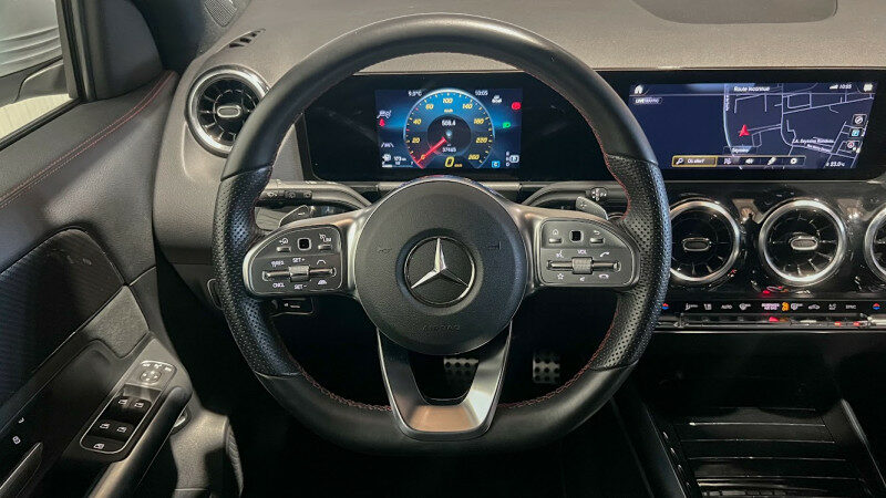 MERCEDES GLA