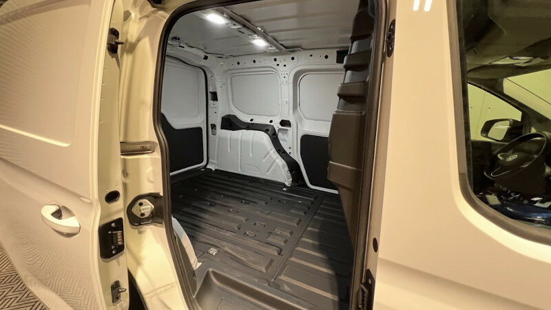 VOLKSWAGEN CADDY CARGO