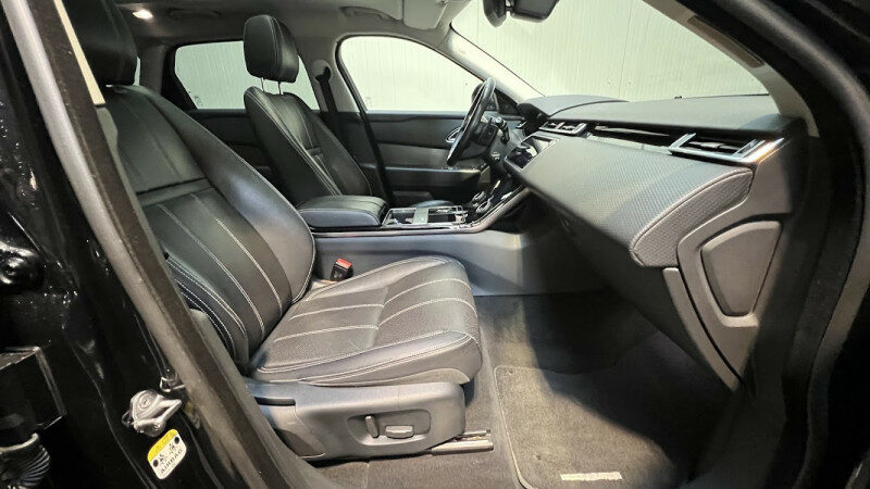 LAND-ROVER RANGE ROVER VELAR