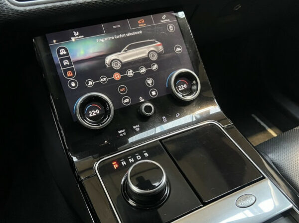 LAND-ROVER RANGE ROVER VELAR