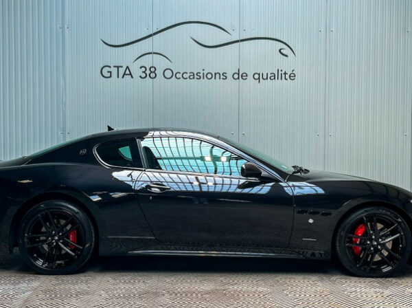 MASERATI GRANTURISMO