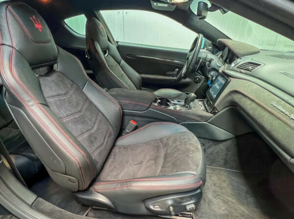 MASERATI GRANTURISMO