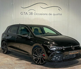 VOLKSWAGEN GOLF VIII