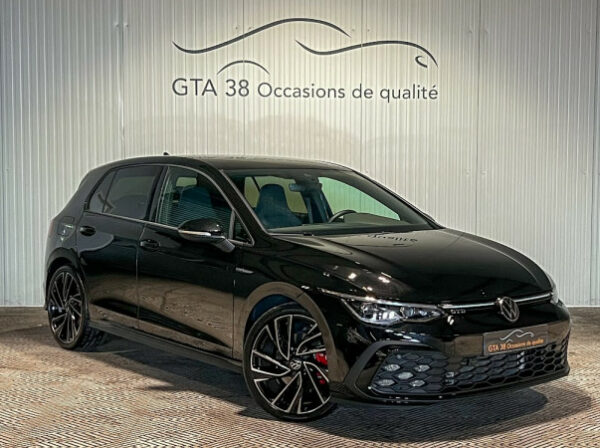 VOLKSWAGEN GOLF VIII