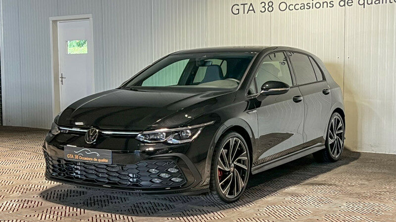 VOLKSWAGEN GOLF VIII