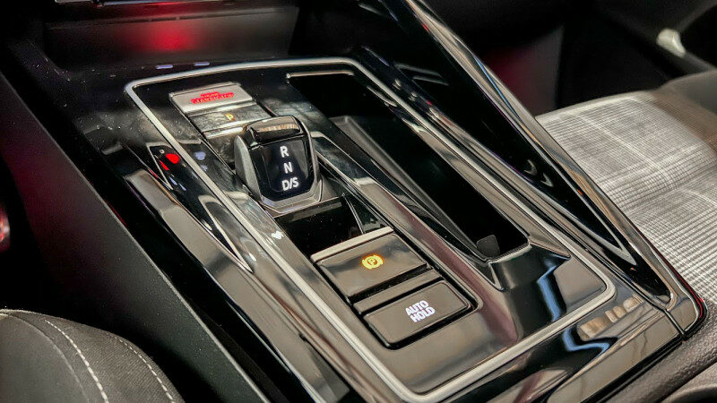 VOLKSWAGEN GOLF VIII