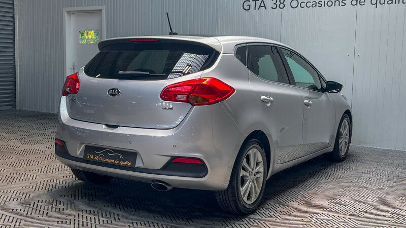 KIA CEE'D