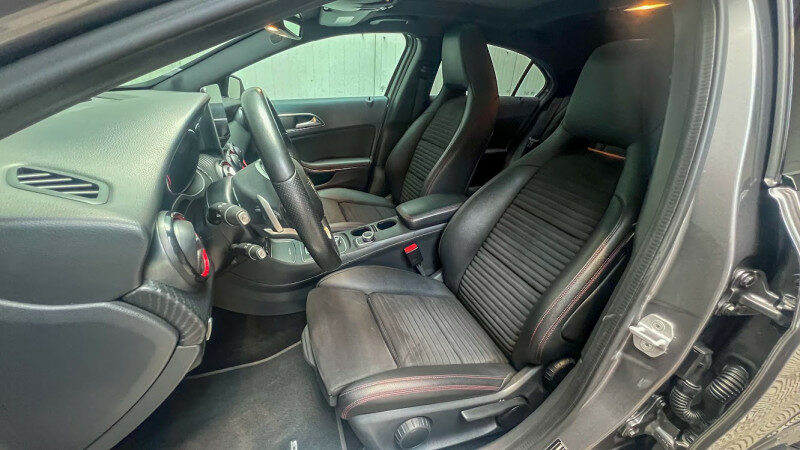 MERCEDES CLASSE A