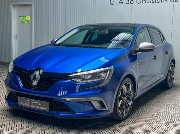 RENAULT MEGANE IV