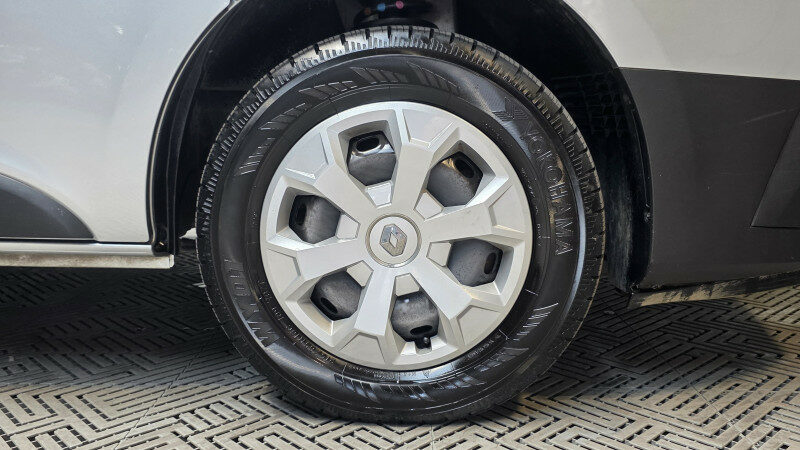 RENAULT TRAFIC III COMBI