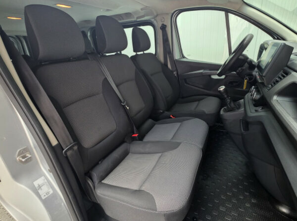 RENAULT TRAFIC III COMBI