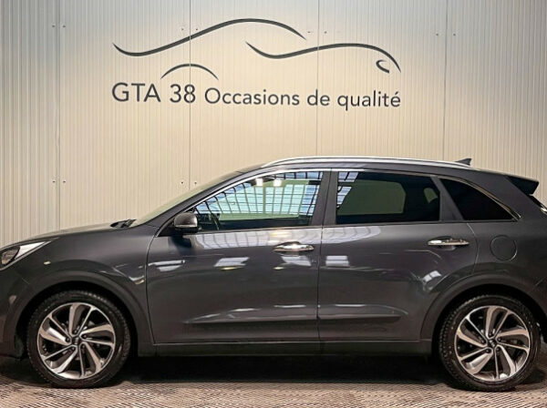 KIA NIRO