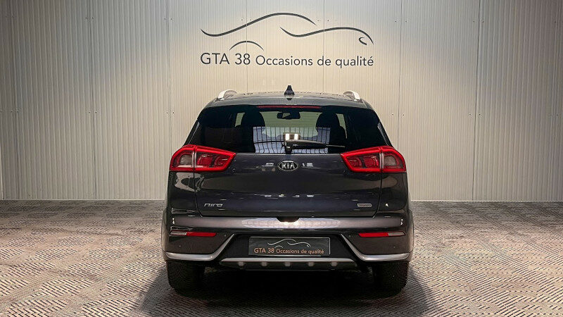 KIA NIRO